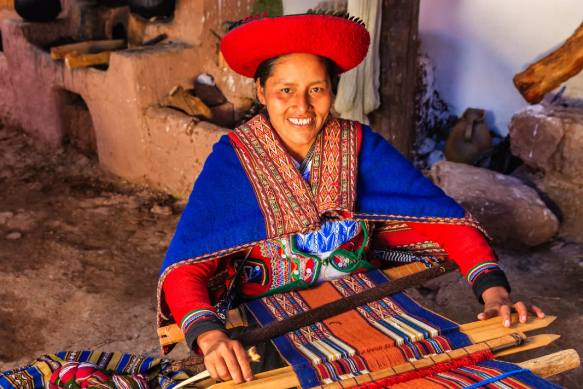 Cooperating with the Piscacucho school